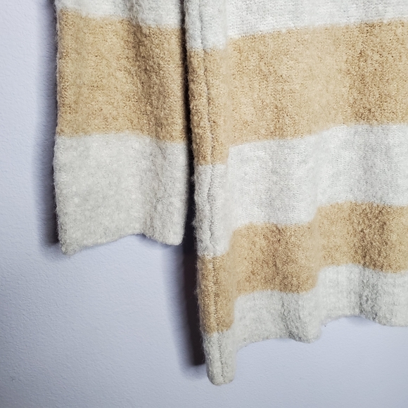 AE Gray Rugby Stripe Sweater Dress - Picture 7 of 9